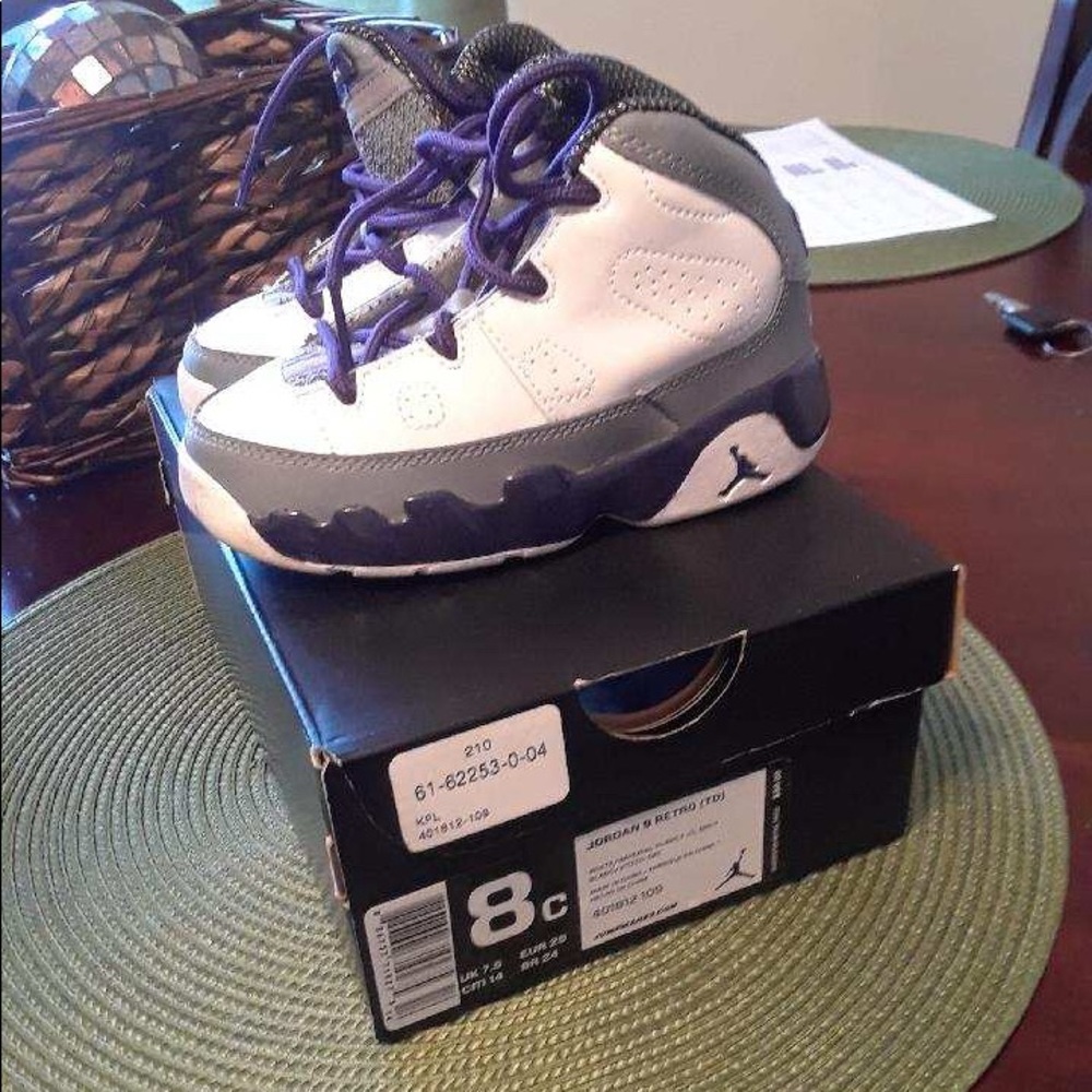 Jordan Retro 9